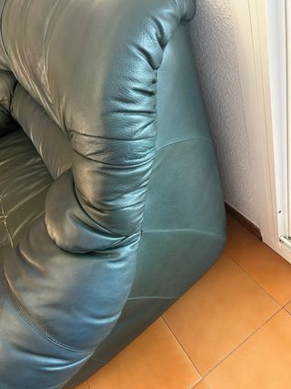 Sofá de 2 plazas de piel