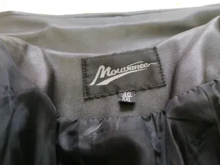 Chaqueta de piel negra Talla 46