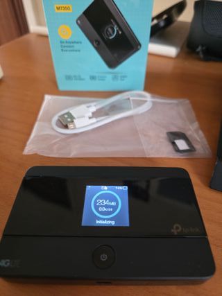 TP-Link M7350 4G LTE Mobile Wi-Fi