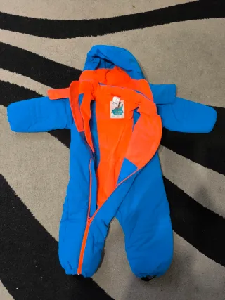 Mono de invierno azul 18 meses