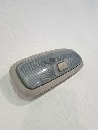 LUZ INTERIOR FORD FOCUS BERLINA (CAP) (3)