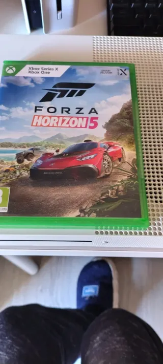 Xbox One S + 3 juegos + Mando