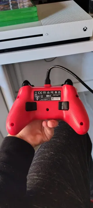 Xbox One S + 3 juegos + Mando