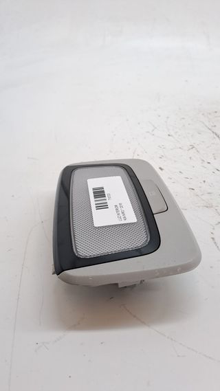 LUZ INTERIOR KIA NIRO (12)
