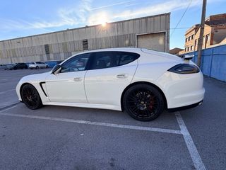 Porsche Panamera Turbo 2010