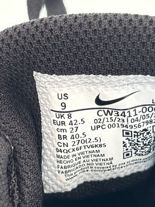 Zapatillas Nike Negras y Blancas