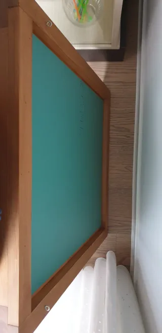 Espejo y perchero de madera