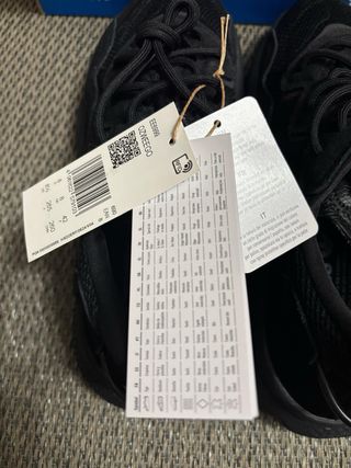 Adidas Ozweego Talla 42 Negras Nuevas