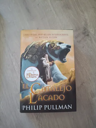 Saga La materia oscura