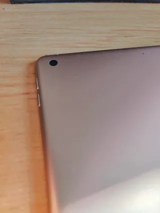 iPad 7ª Gen 128GB Oro Rosa - 90% Salud Batería