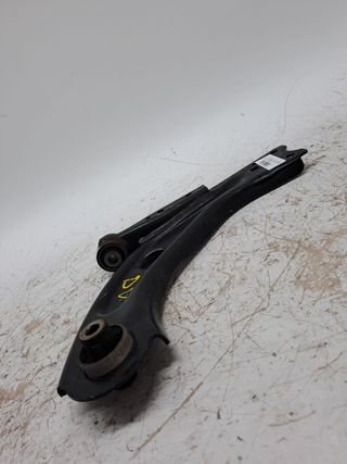 BRAZO SUSPENSION INFERIOR DELANTERO IZQUIERDO CITROEN C4 PIC (2)