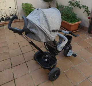 Triciclo Kinderkraft AVEO gris