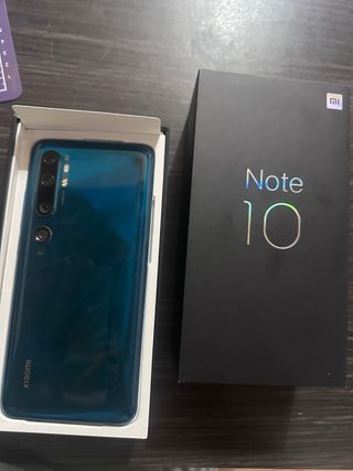 Xiaomi Mi Note 10 Caja y Móvil