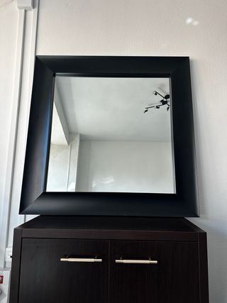 Espejo de madera negro para entrada