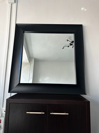 Espejo de madera negro para entrada