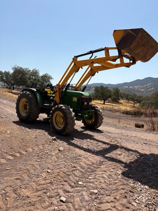 Tractor John Deere 6110