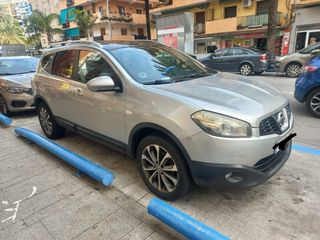 Nissan Qashqai+2 2010