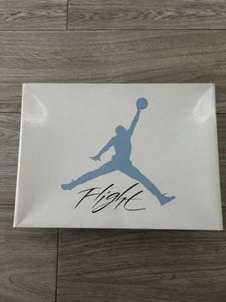 Jordan Retro 4 University Blue