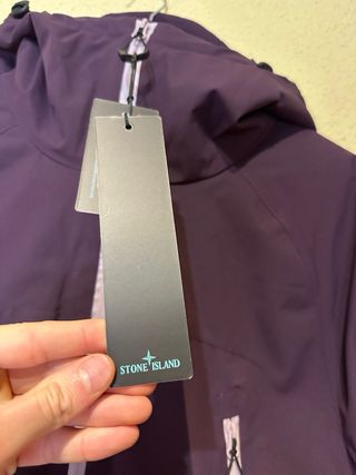 Abrigo Stone Island Morado