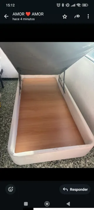 Canapé abatible beige y marrón