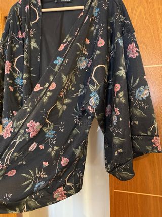 Kimono estampado flores talla única