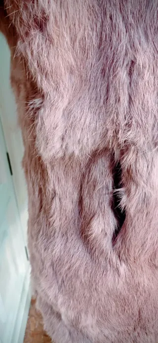 Abrigo rosa nude pelo natural talla L