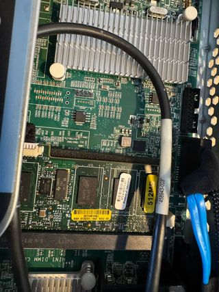 2 Servidores HP ProLiant DL360 G7 | Xeon | 6GB RAM