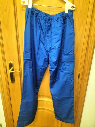 Pantalón de trabajo azul invierno T.52.