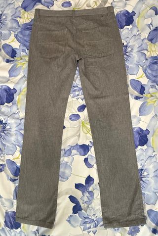 Pantalón Zara Man Basic Talla M