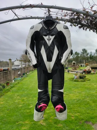 Mono Dainese Laguna Seca 5.Talla 46