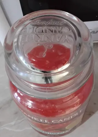 Yankee Candle Strawberry Lemon Ice