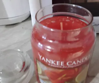 Yankee Candle Strawberry Lemon Ice