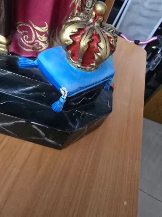 Talla Sagrado Corazón con pedestal