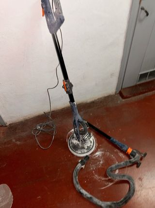 Lijadora paredes y techos con luz