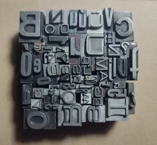 TIPOGRAFÍA IMPRENTA ANTIGUA LETRAS NÚMEROS