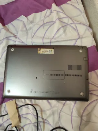 Samsung i7 Portátil Gris/Plata