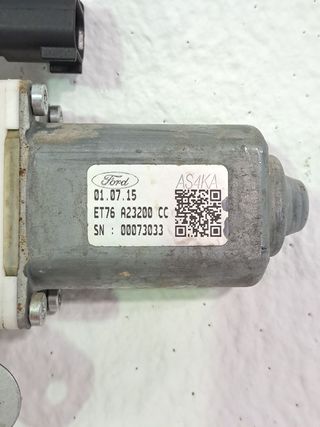 MOTOR ELEVALUNAS DELANTERO DERECHO FORD TRANSIT COURIER (4)