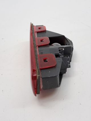 LUZ CENTRAL DE FRENO DACIA DOKKER