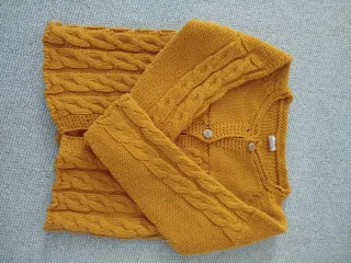 Rebeca de punto trenzado niña 24 meses