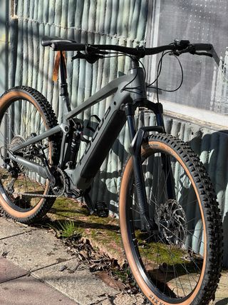 Bicicleta Eléctrica Focus Thron2 2020