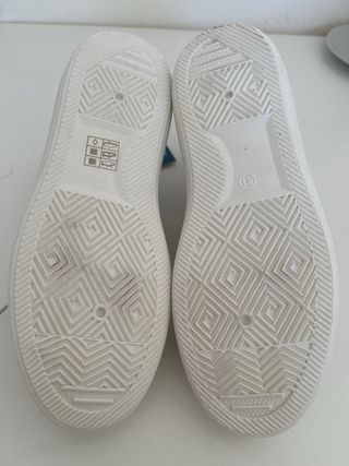 Zapatos Marypaz estilo Converse beige