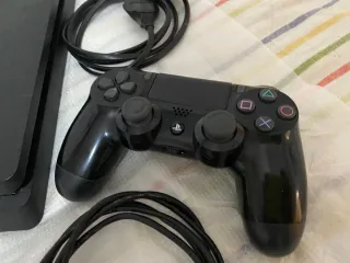 PS4 1TB Negra