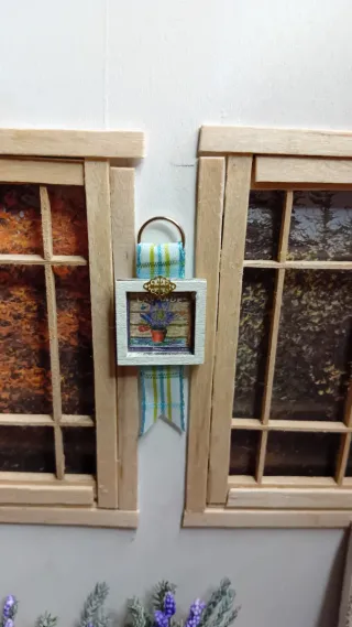 Decorazione parete casa bambole