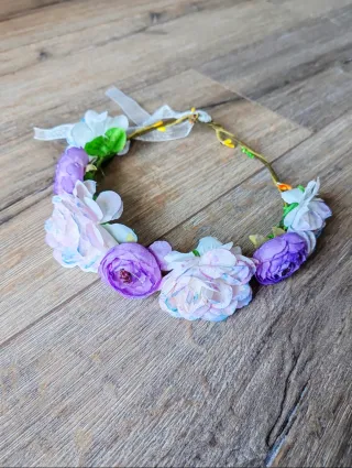 Diadema de flores para disfraz