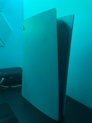 PS5 con lector de disco con 9 juegos y 3 mandos