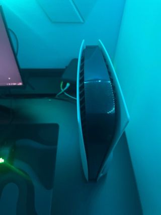 PS5 con lector de disco con 9 juegos y 3 mandos