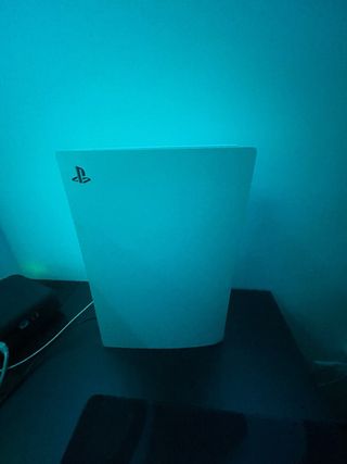 PS5 con lector de disco con 9 juegos y 3 mandos