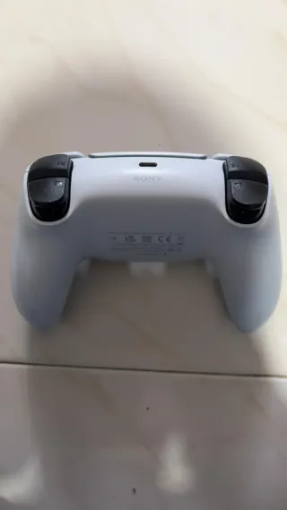 Mando DualSense PS5 Sony Blanco y Negro