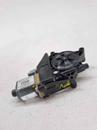 MOTOR ELEVALUNAS DELANTERO DERECHO PEUGEOT 208 (P2) (2)