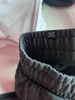 Pantalón chándal Puma negro